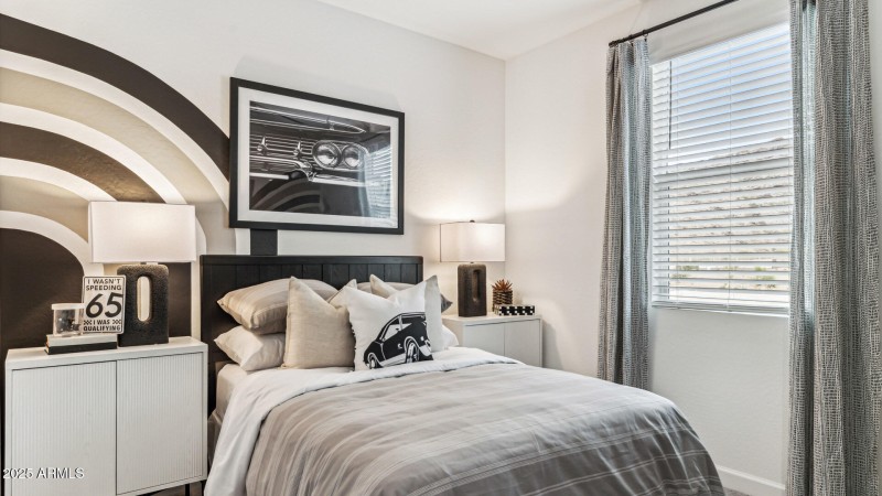 Verannda Bed 4