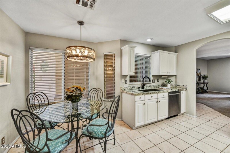 Breakfast Nook To Kitchen