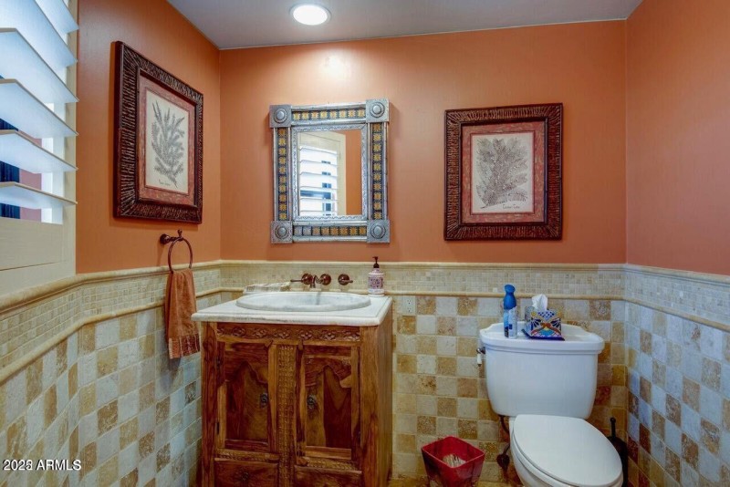 Powder Rm