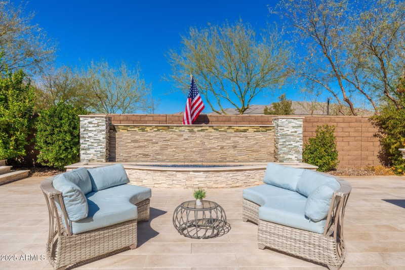 Outdoor Entertaining