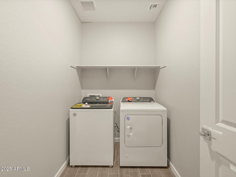 Washer & Dryer Included