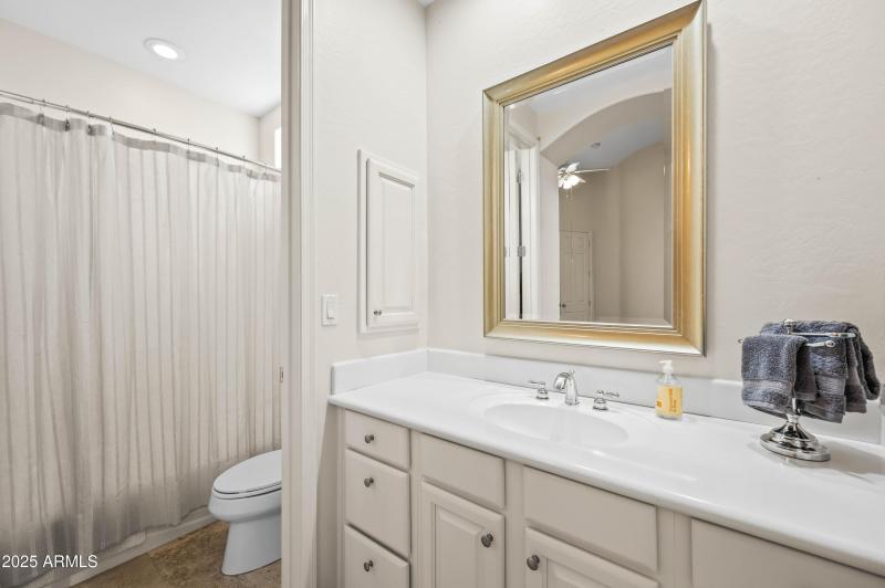 11479 E Beck Lane Scottsdale 85255-43