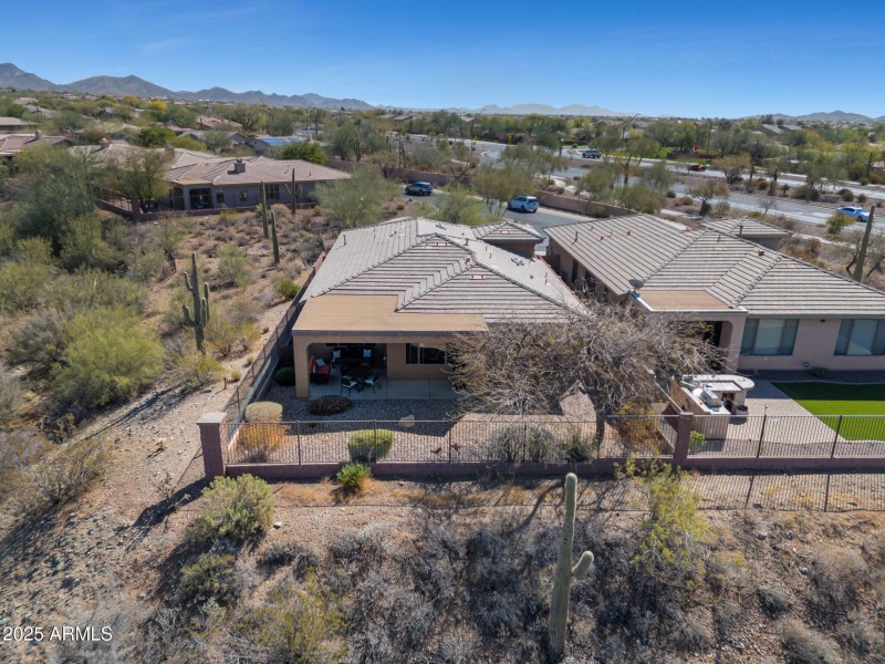 41310 N Clear Crossing Ct