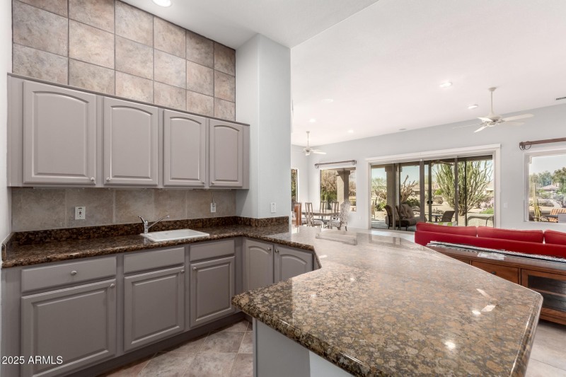 14 Saddle Ridge