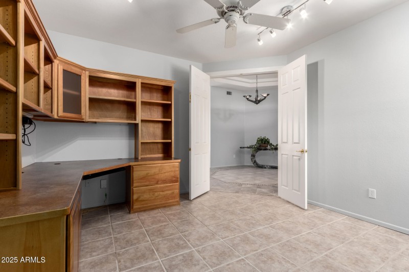 24 Saddle Ridge