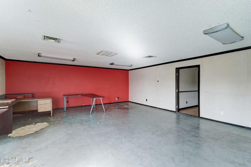 6721 N Black Canyon Hwy-14