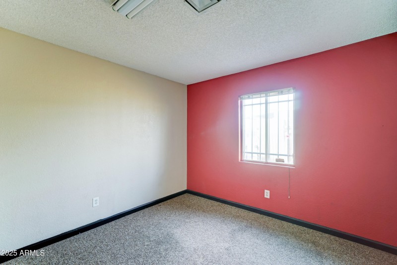 6721 N Black Canyon Hwy-20