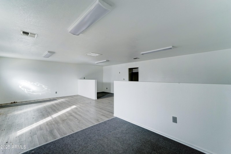 6721 N Black Canyon Hwy-28