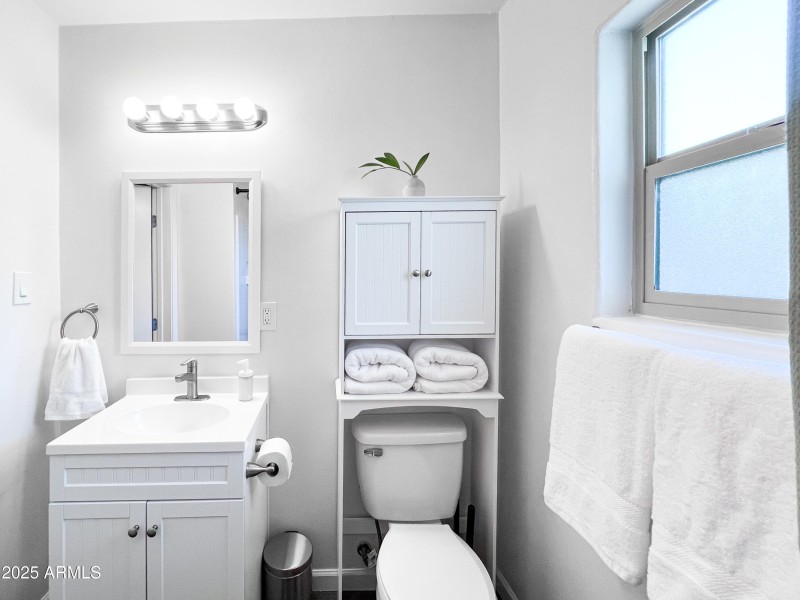Unit 2 - Bathroom