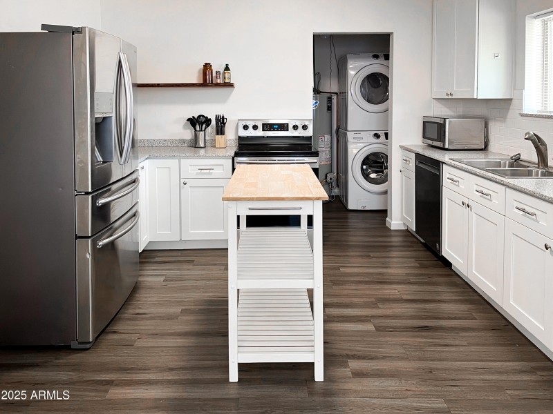Unit 2 - Kitchen