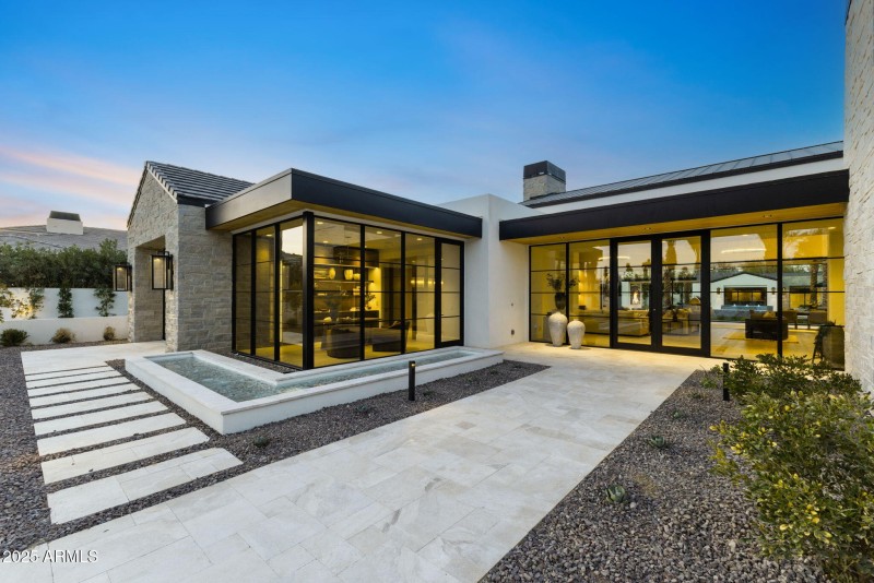 21-web-or-mls-6836-e-hummingbird-ln