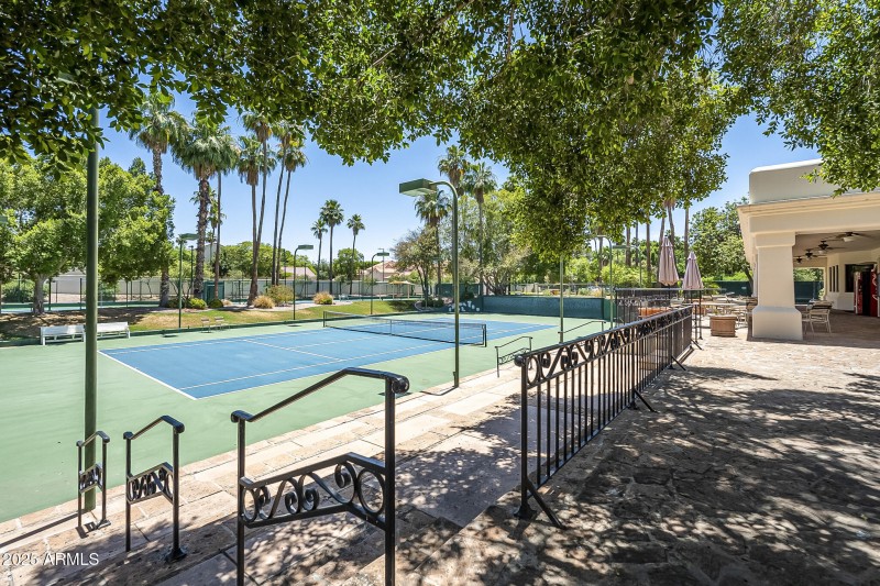 Tennis