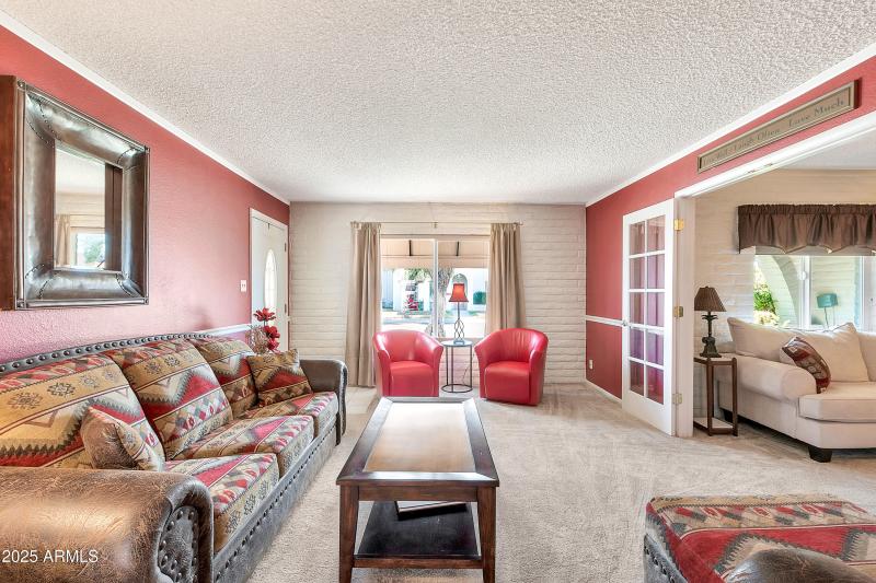 8230 E Valley Vista Dr-11