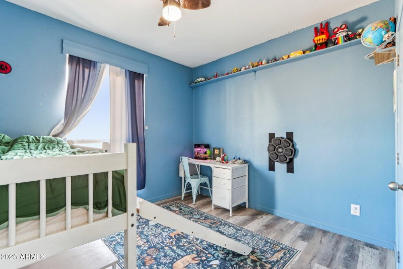 24-web-or-mls-N Felix Rd-024