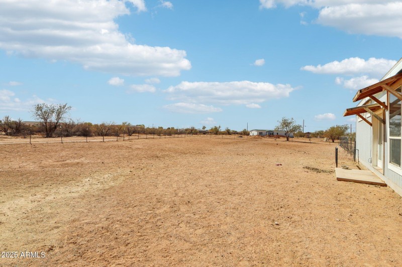 31-web-or-mls-N Felix Rd-031