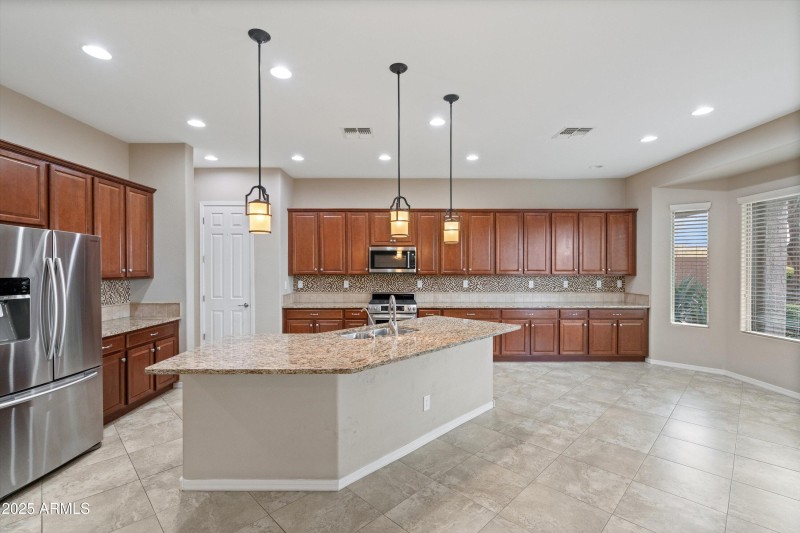 11-Kitchen