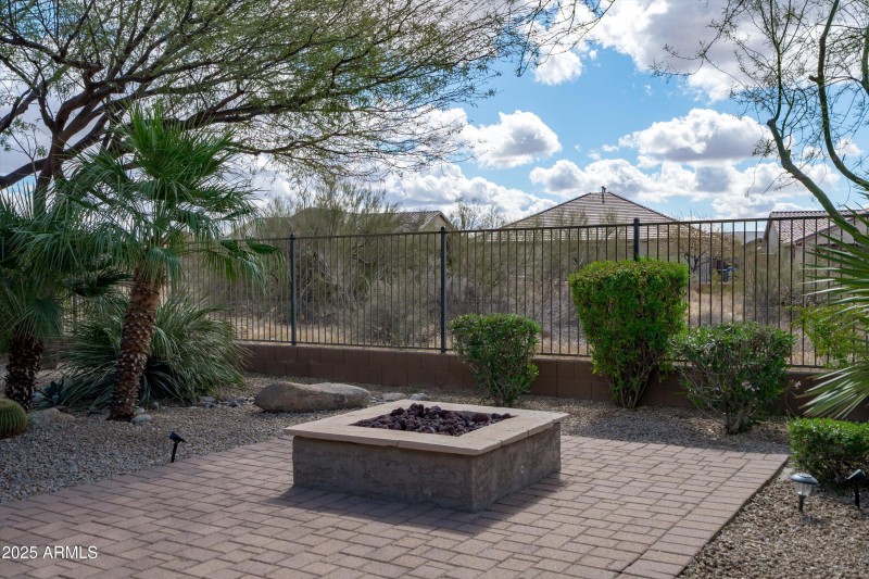 39-Backyard View