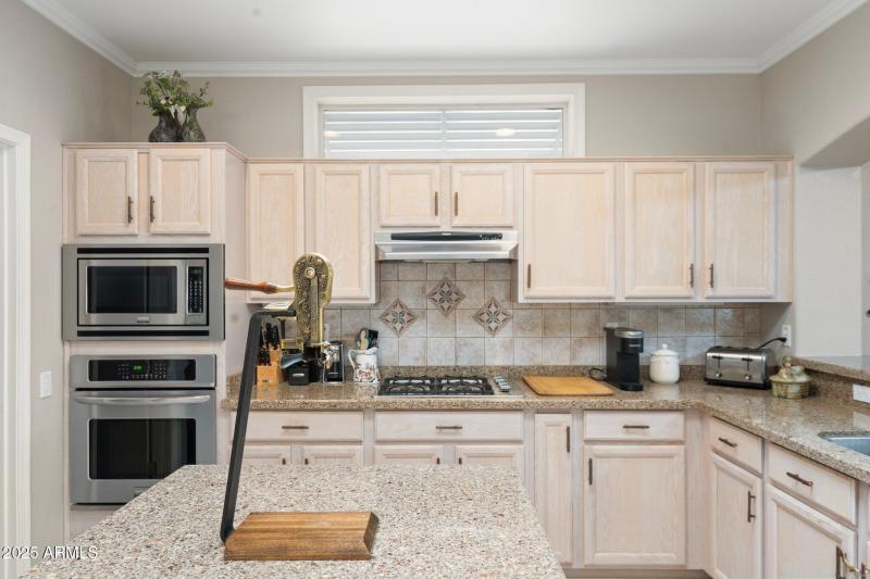 17-web-or-mls-PML05504