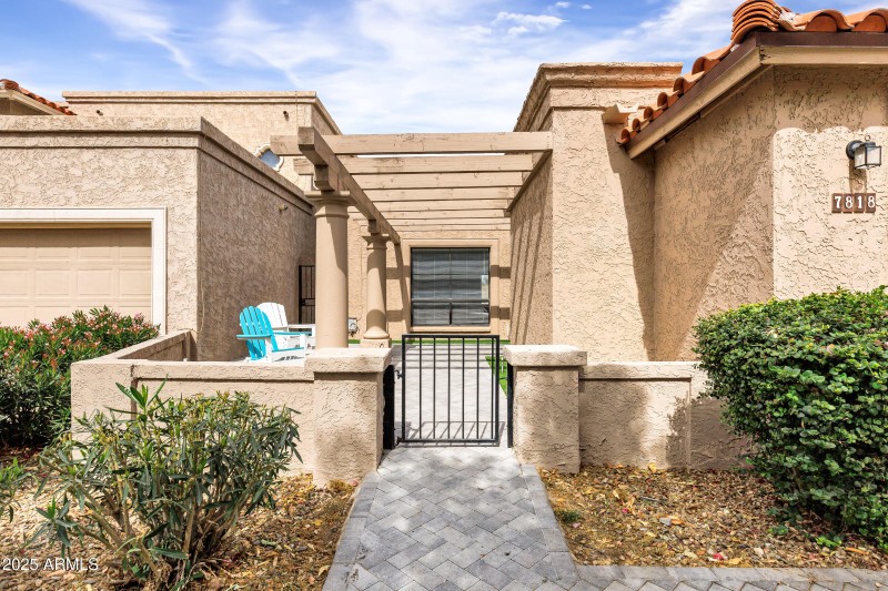 7818 E Cactus Wren Rd-5