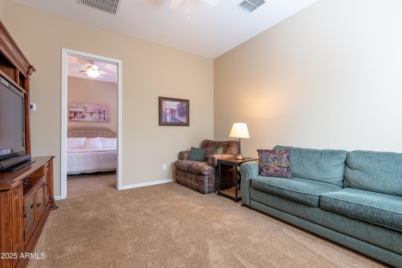 Teen room / 2nd living