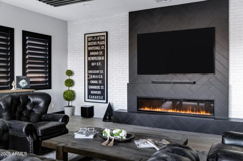 20745 N Verbena Ln-25