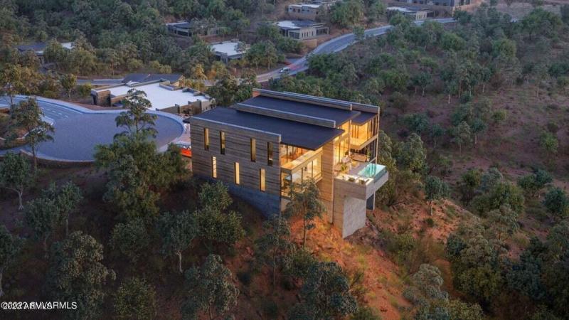 20230407221425980004000000-o