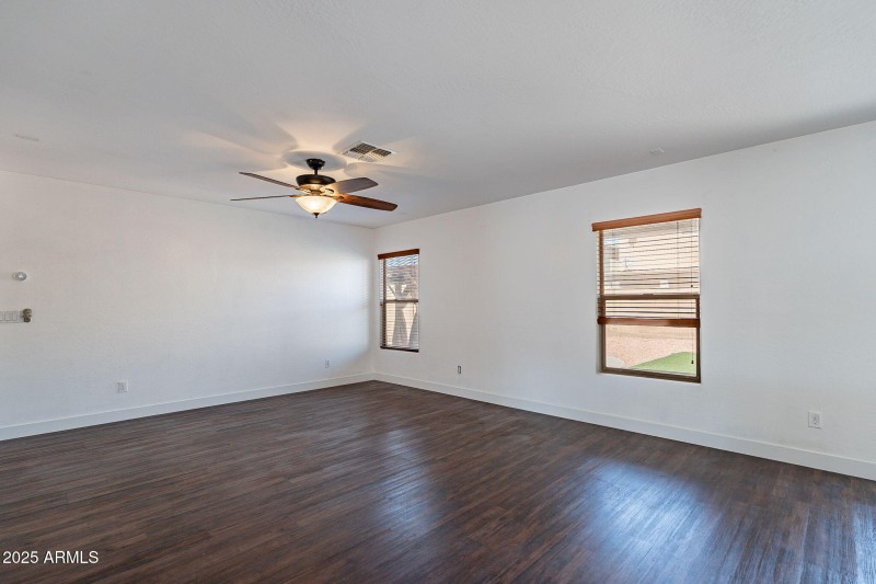 17-web-or-mls-Central-17