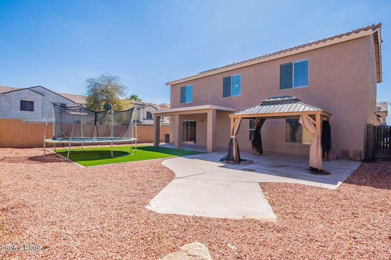 52-web-or-mls-Central-52
