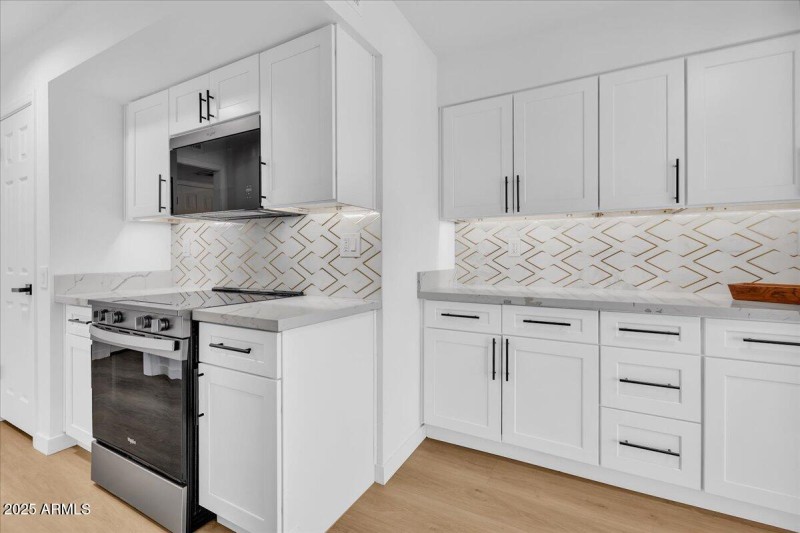 35-Kitchen