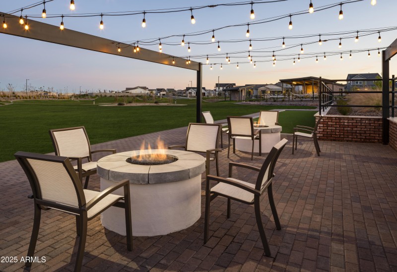 AZ_Preserve at San Tan_Amenities_Firepit