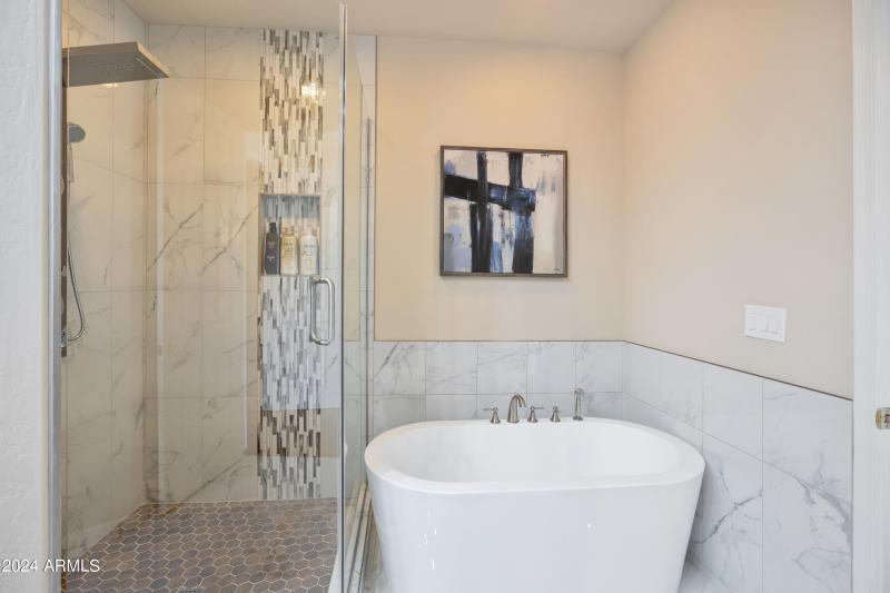 Beautiful new tub and shower in Master