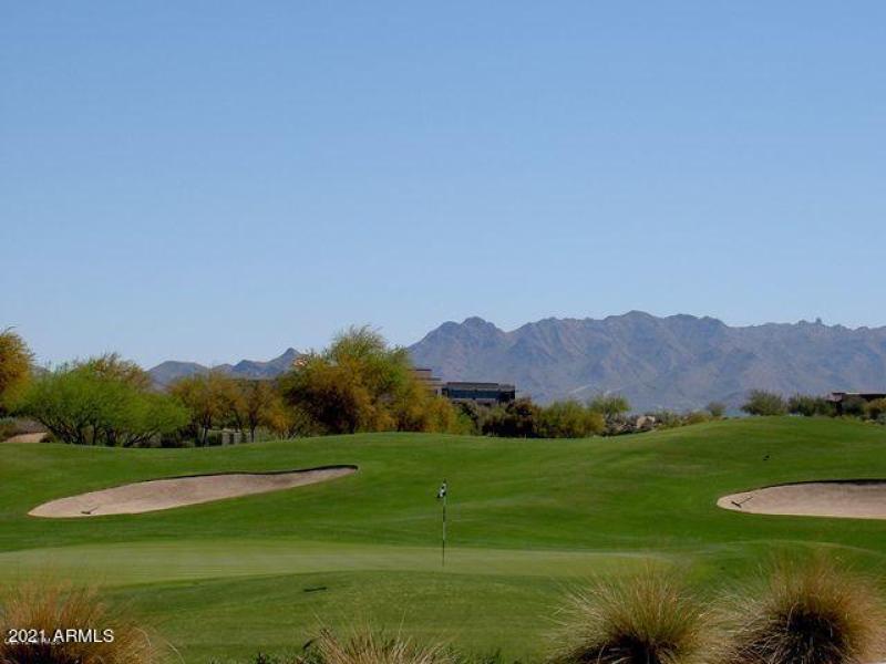 Kierland golf with Mountain Views