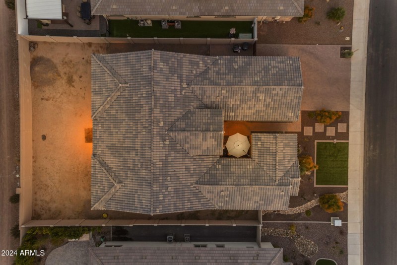 062_5-web-or-mls-5_256_a4m_sgtw_526