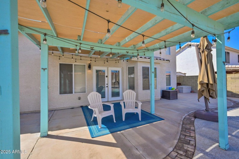 659 Dodge - 36Backyard
