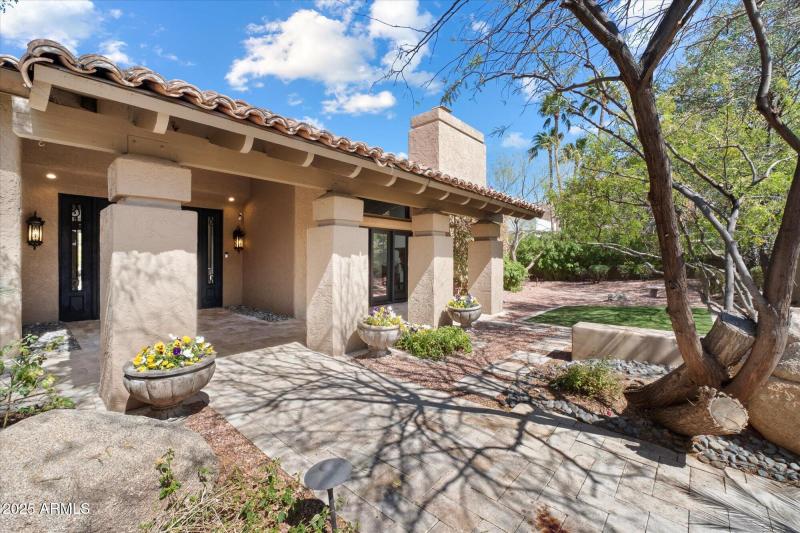 Front Courtyard Entry