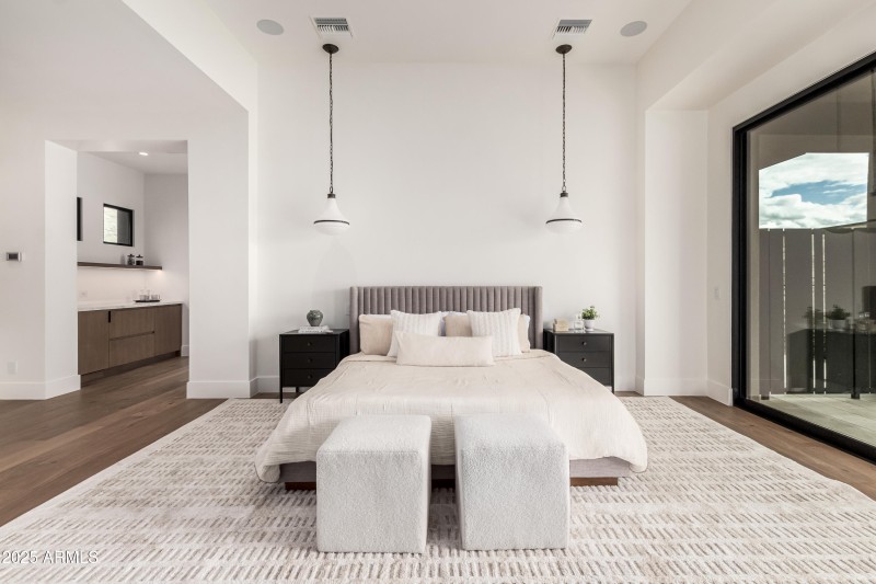 Master Suite-3