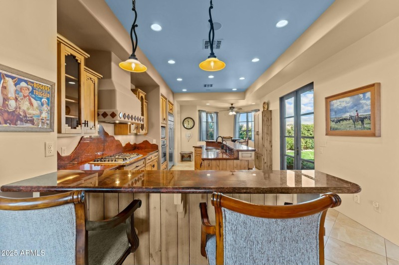 Breakfast Bar looking at kitchen