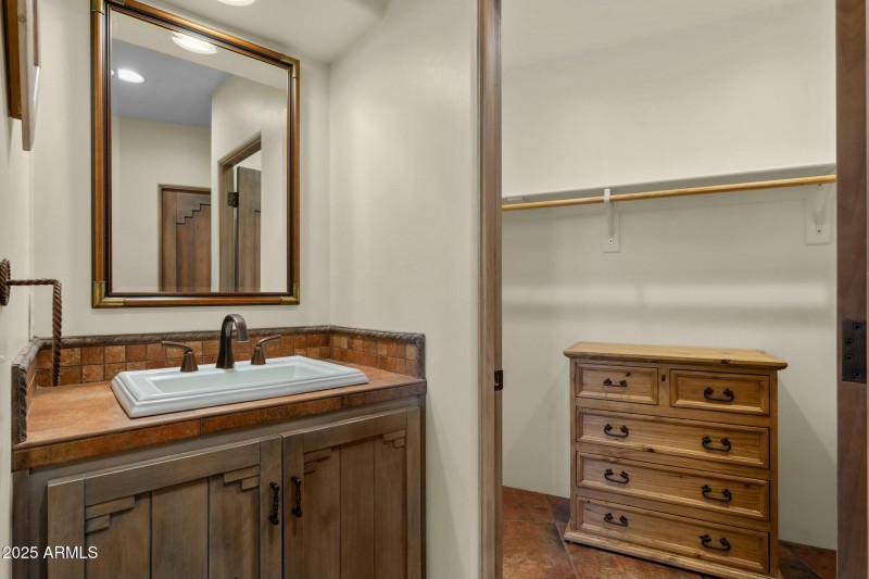 Bedroom 2 Bath and walk-in closet