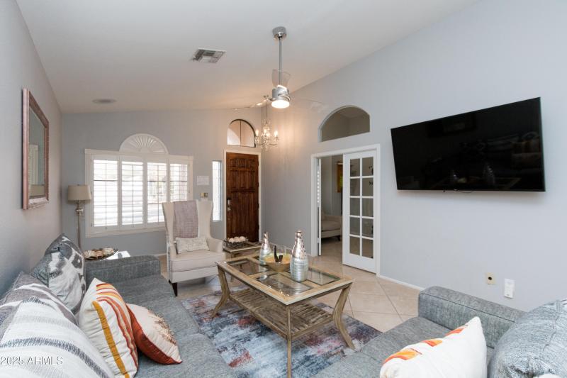 Kathleen-16417 S 2nd Pl-5