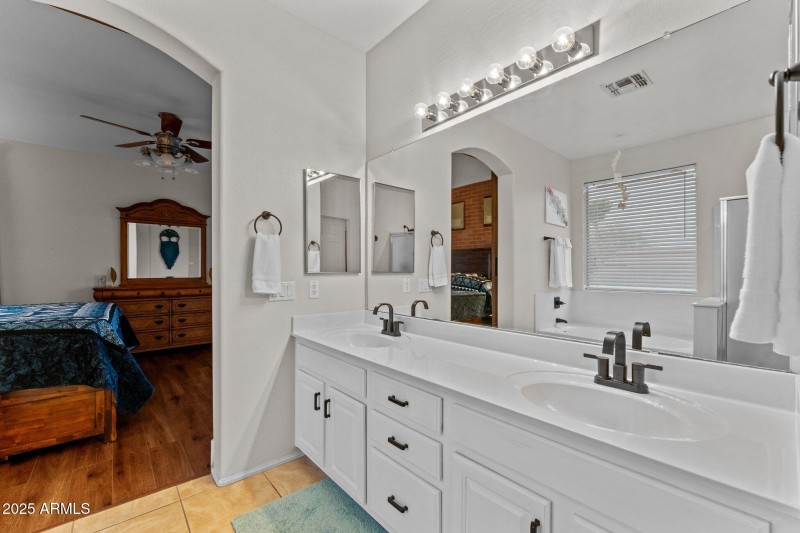 24-web-or-mls-DSC01150