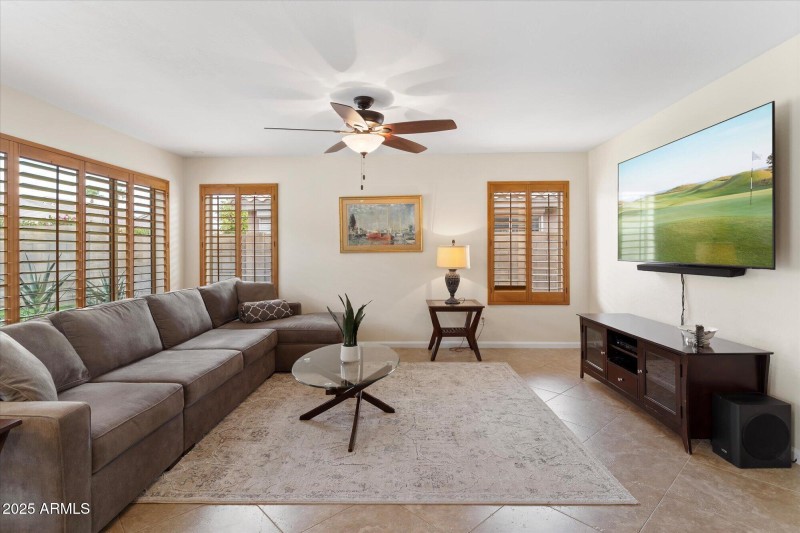 07-Family Room