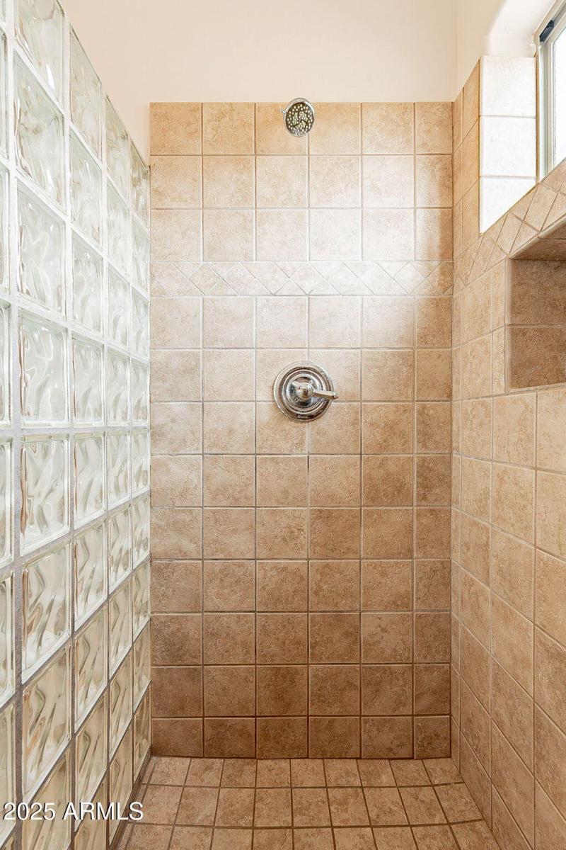 37-web-or-mls-School-37