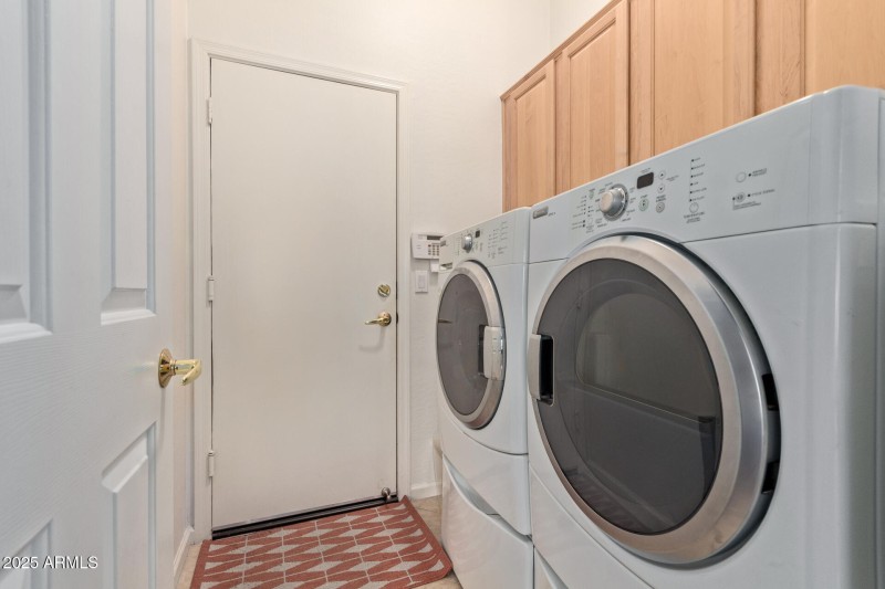 Laundry Room - direct garage access
