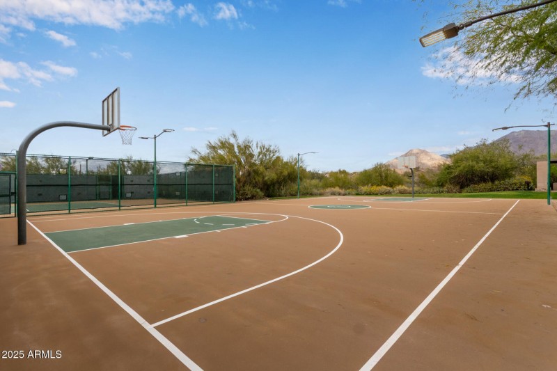 105th St Community Court