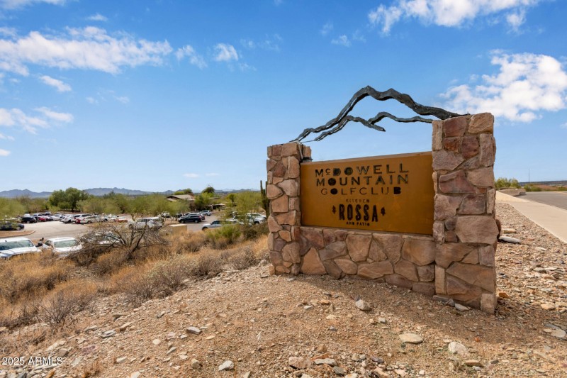 Welcome to McDowell Mountain Ranch
