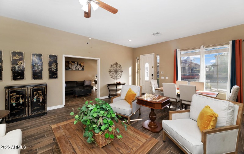 Entertaining Formal Area