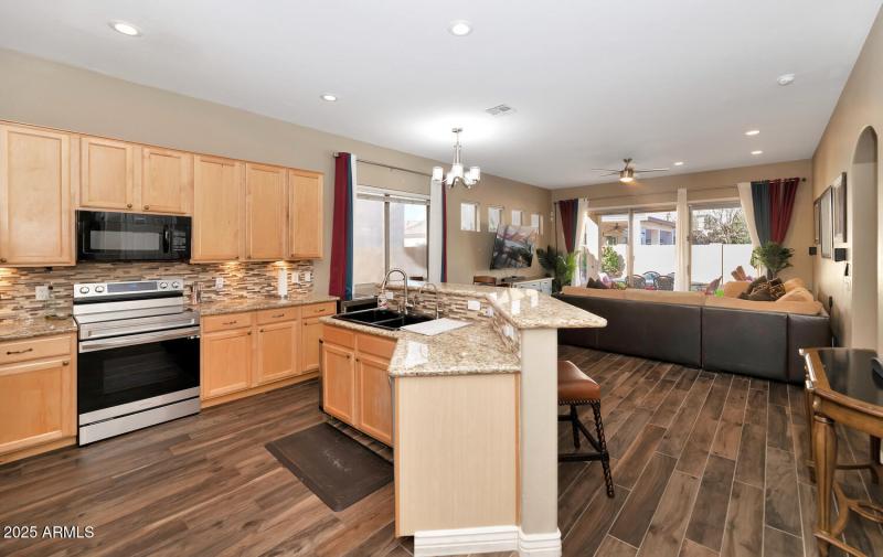 Raised Breakfast Bar