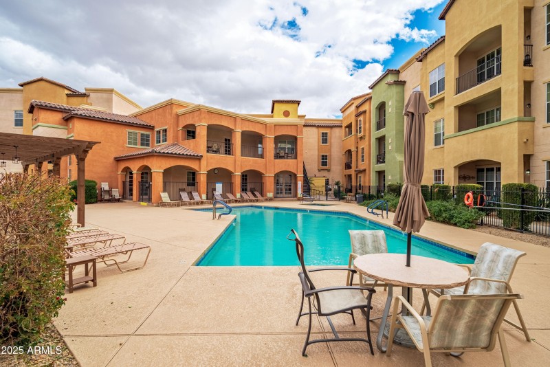 23174 S Lakewood Dr00019