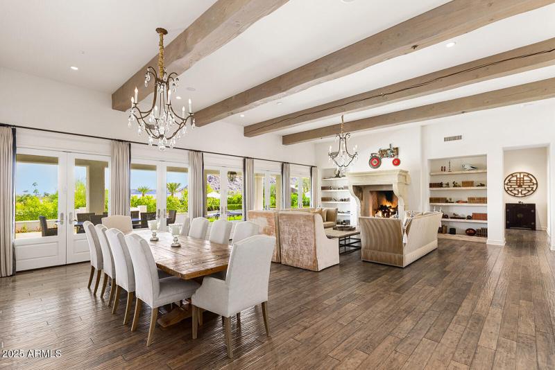 Wide open floor plan