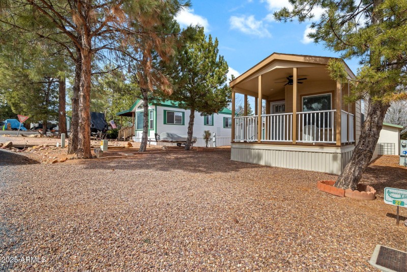 2206WranglerWay-Overgaard-AZ-3